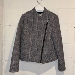 Banana Republic quilted cropped moto jacket gray plaid size M